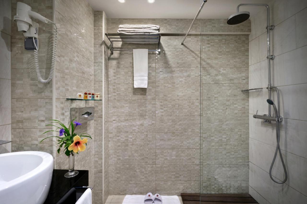 Azalai Hotel โกโตนู ภายนอก รูปภาพ